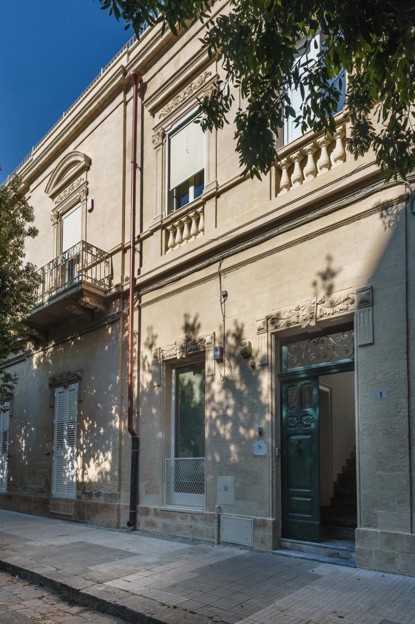 Dimora Elce Suites Elegance & Design Лечче Экстерьер фото